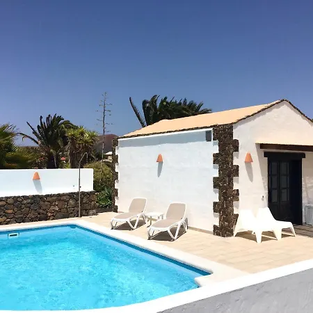 Felix Met Private Pool! Villa Lajares